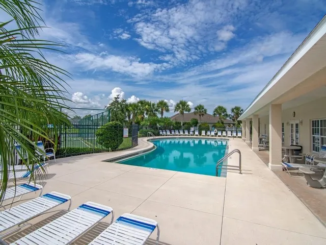 $2,000 | 152 Morgan Circle, Sebastian, FL 32958