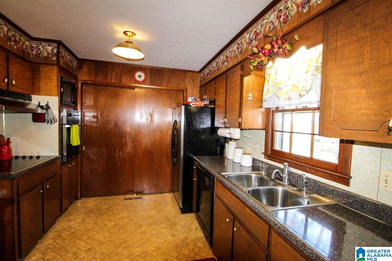 1205 Conger Road Anniston, AL 36207 - Photo 9 of 29