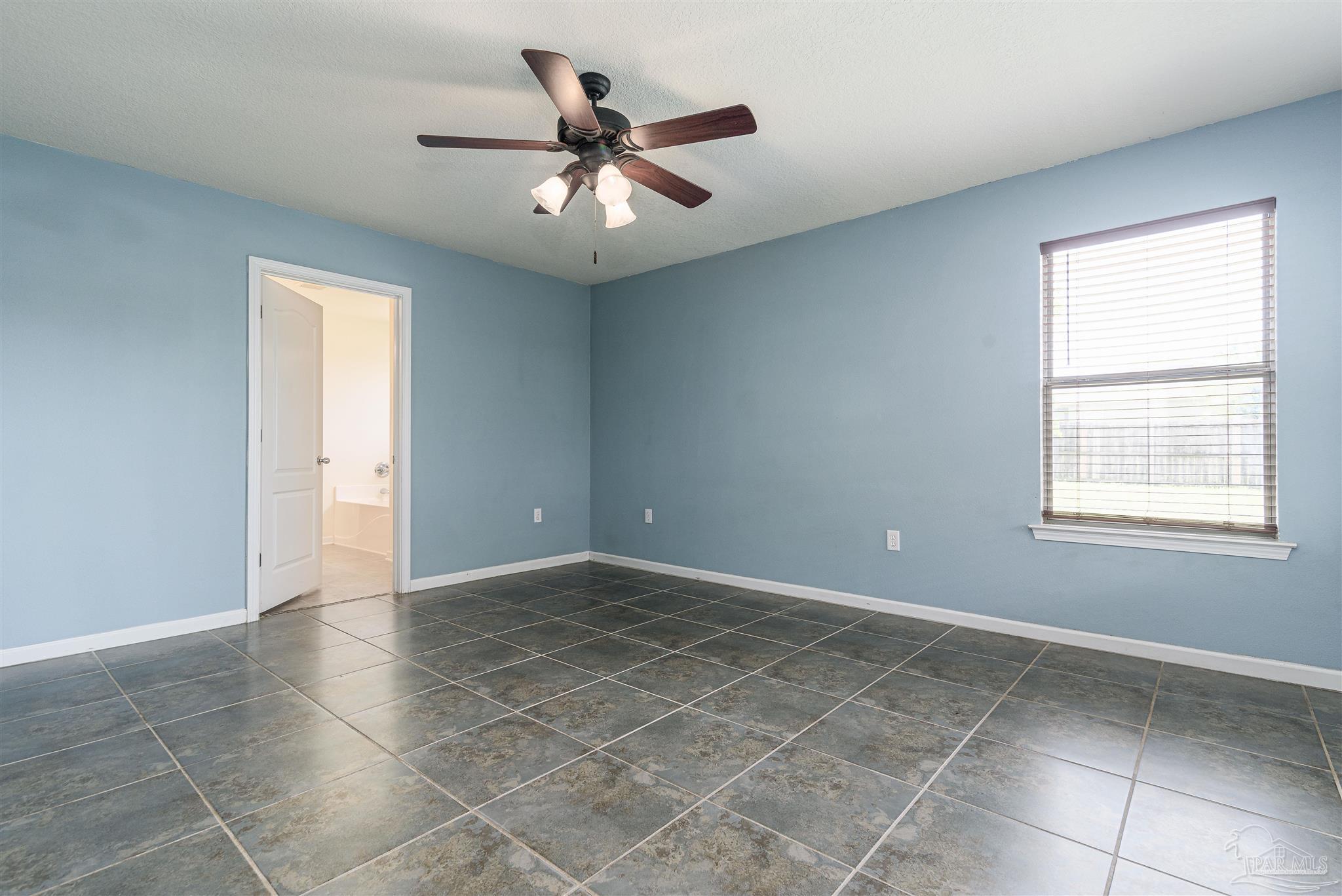 7977 Promise Creek Road Navarre, FL 32566 - Photo 13 of 30 Gallery Image 13