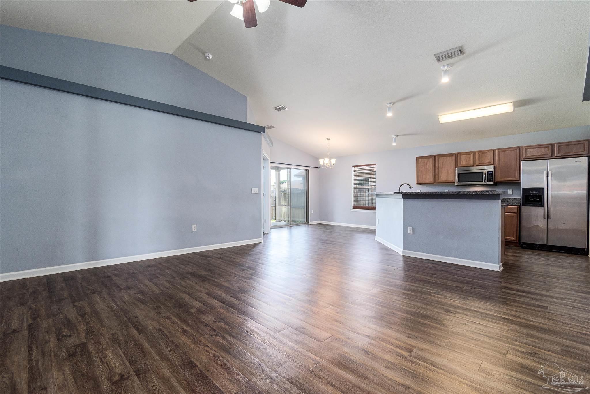 7977 Promise Creek Road Navarre, FL 32566 - Photo 3 of 30 Gallery Image 3