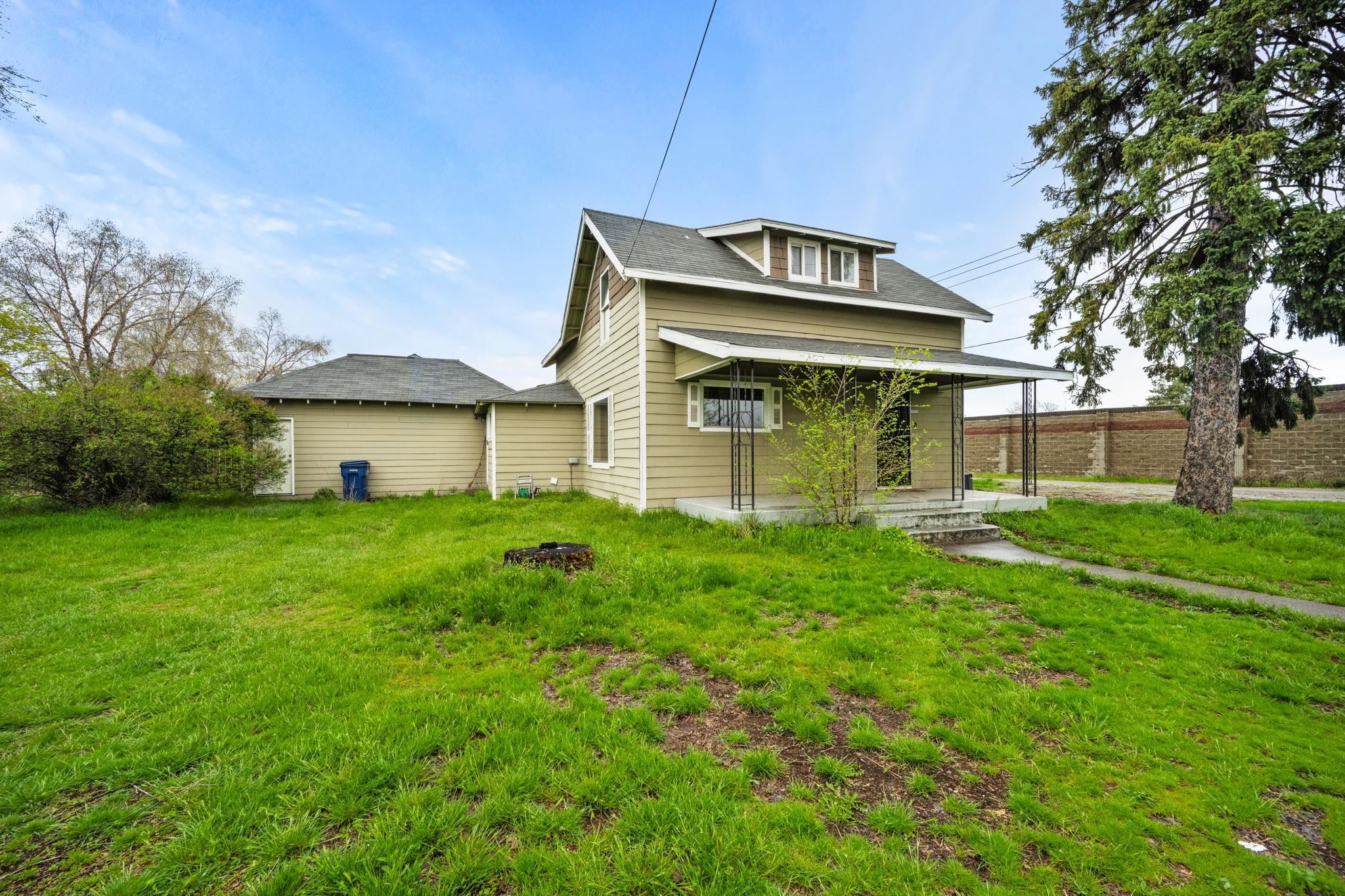 1831 North Woodruff Road Spokane Valley, WA 99206 - Photo 3 of 30