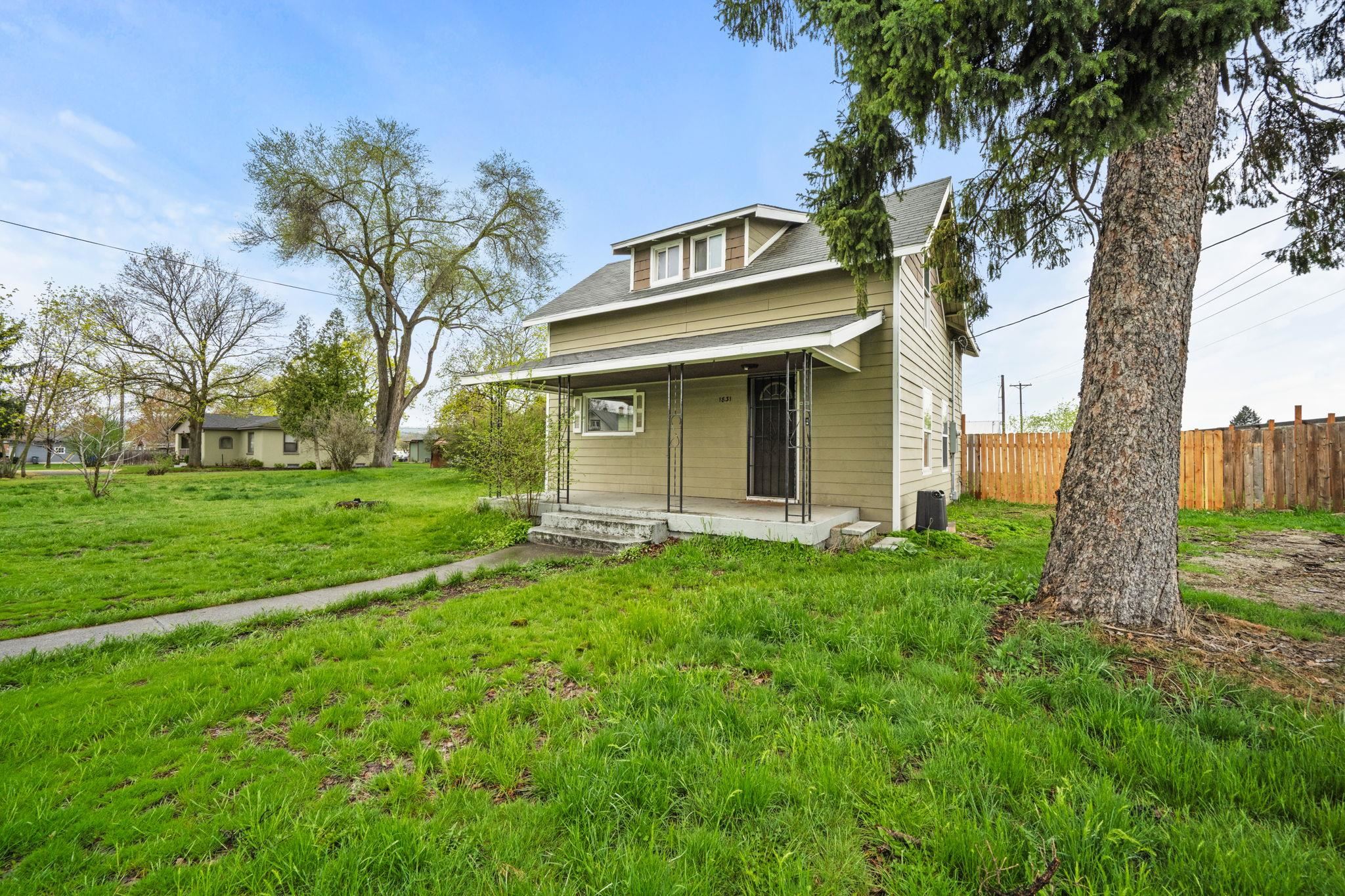 1831 North Woodruff Road Spokane Valley, WA 99206 - Photo 4 of 30