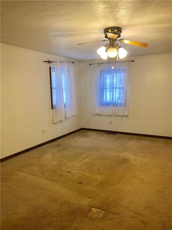132 Park Road Apollo, PA 15613 - Photo 15 of 22 Master bedroom
