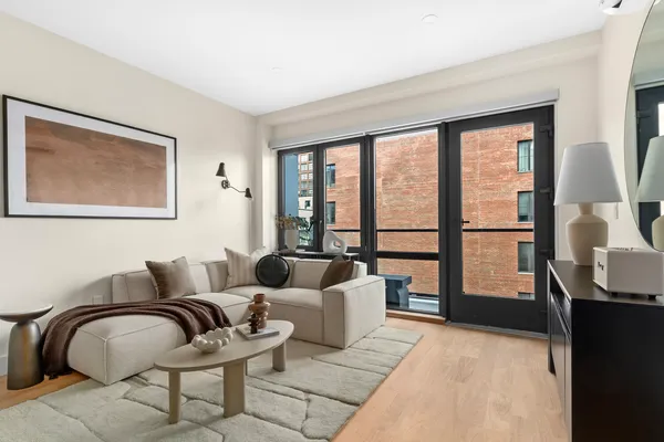 $4,500 | 36 India Street, Unit 3H | Greenpoint