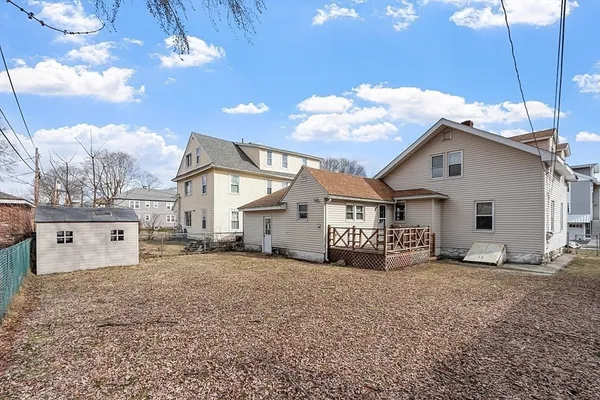 $2,800 | 23 Carver Street, Worcester, MA 01604