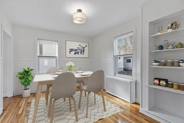 $2,800 | 23 Carver Street, Worcester, MA 01604