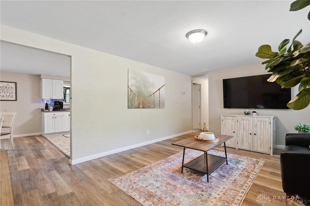 6444 Hemingway Road Dayton, OH 45424 - Photo 12 of 37 Gallery Image 12