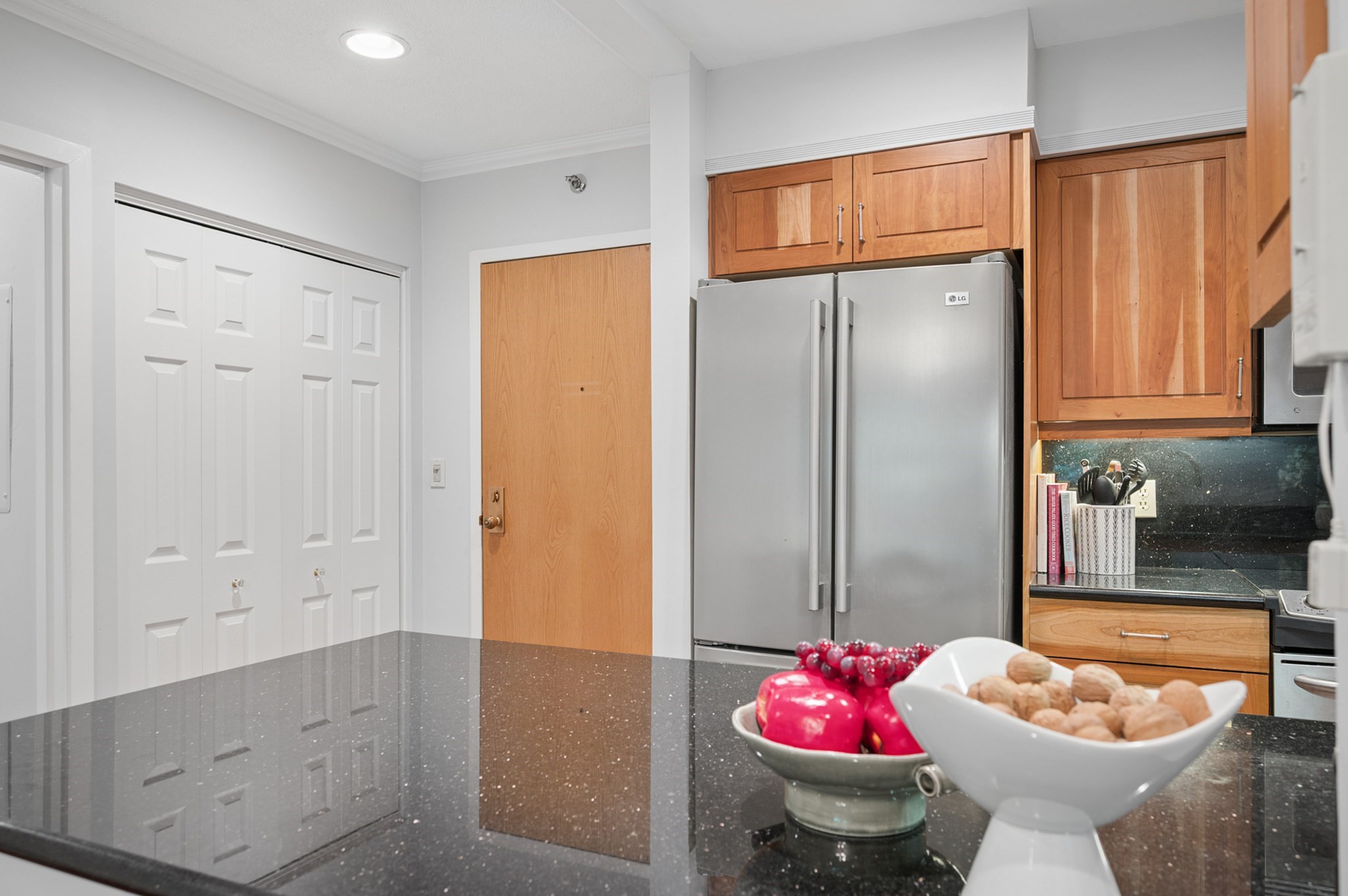 100 Rosemary Way, Unit 214 Needham, MA 02494 - Photo 12 of 38 Gallery Image 12