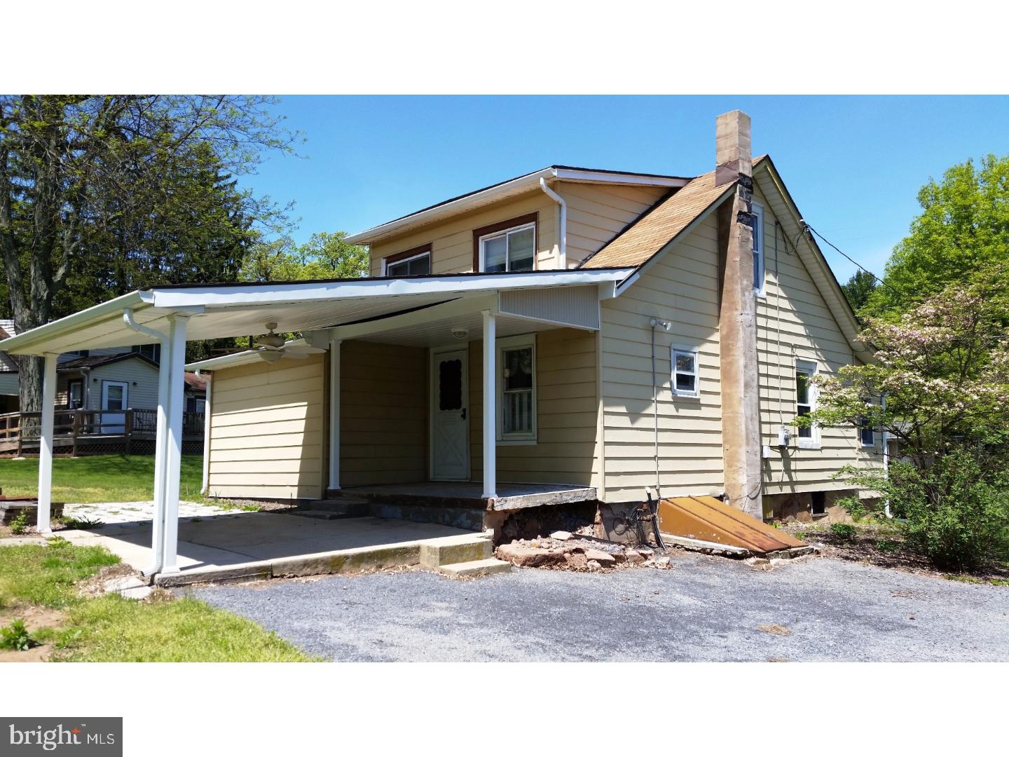 99 Vermont Road Sinking Spring, PA 19608 - Photo 4 of 13 Exterior Back