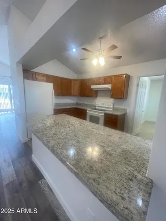 $1,900 | 4226 West Michigan Avenue, Glendale, AZ 85308