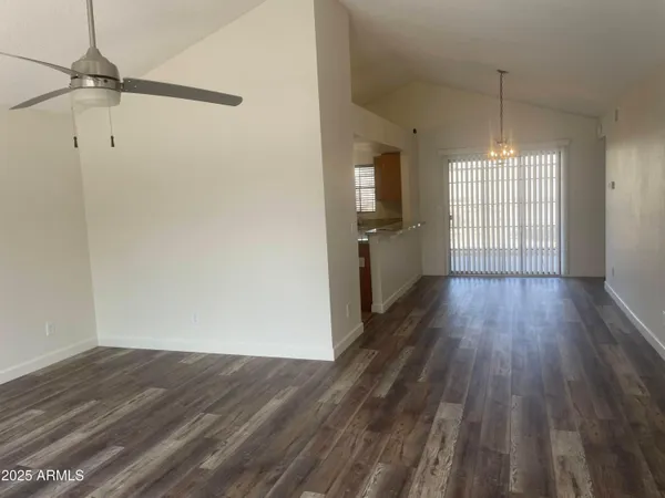 $1,900 | 4226 West Michigan Avenue, Glendale, AZ 85308