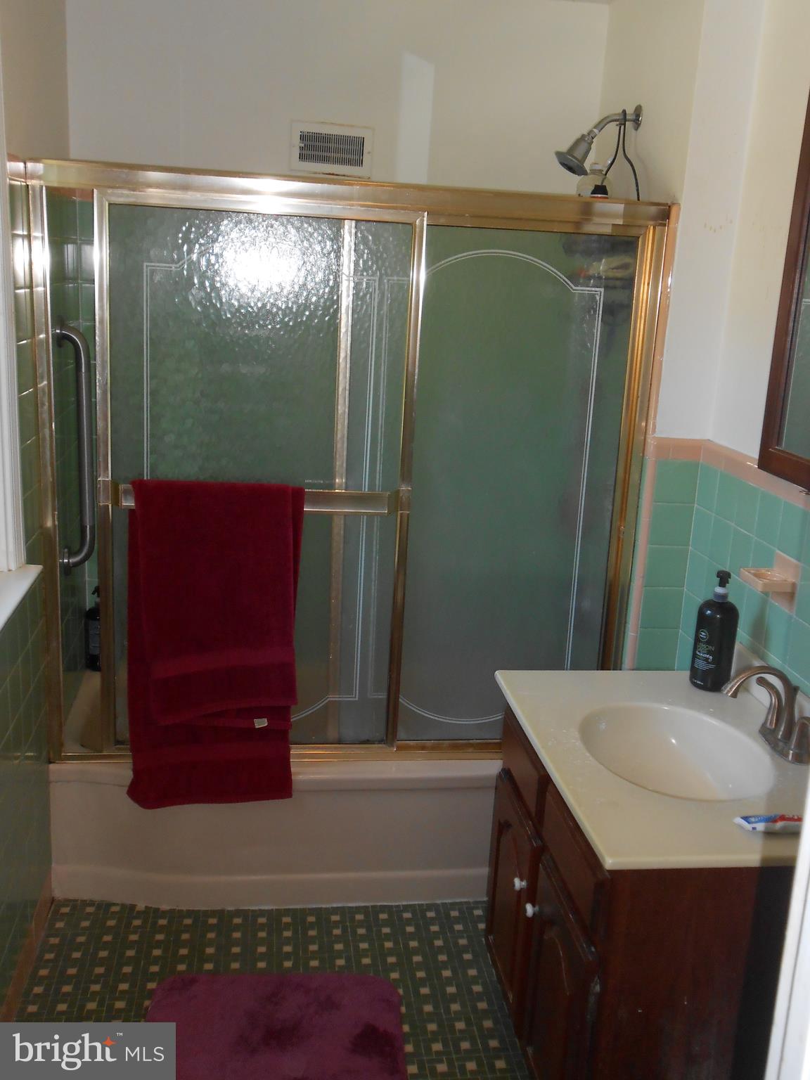 127 Murphy Road Wilmington, DE 19803 - Photo 18 of 28 Baster bath - full
