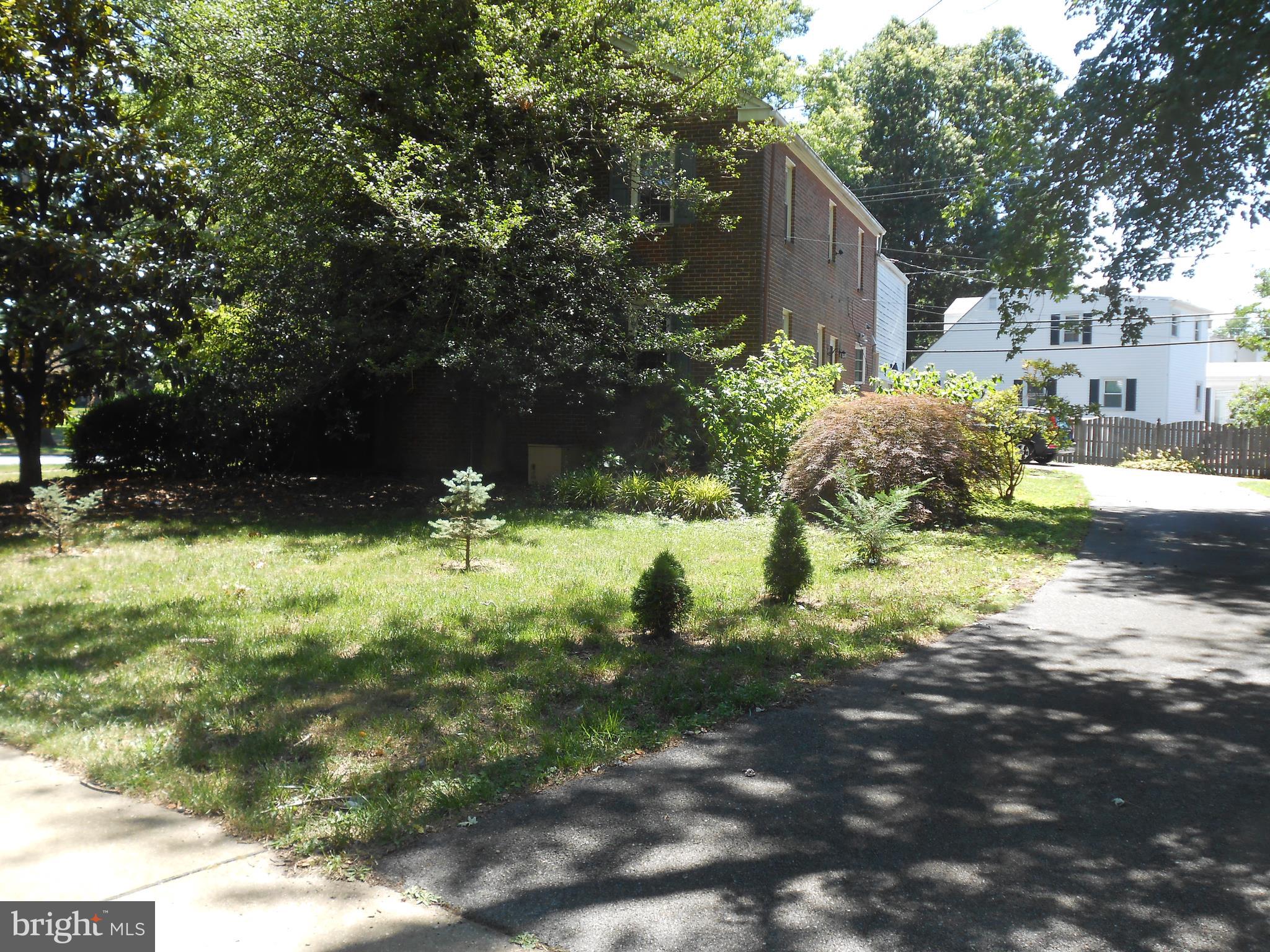 127 Murphy Road Wilmington, DE 19803 - Photo 26 of 28 Driveway from the Street