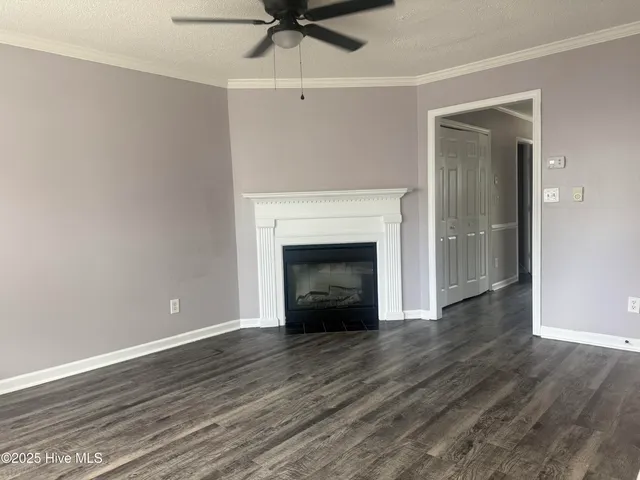 $1,200 | 920 Spring Forest Road, Unit L6, Greenville, NC 27834