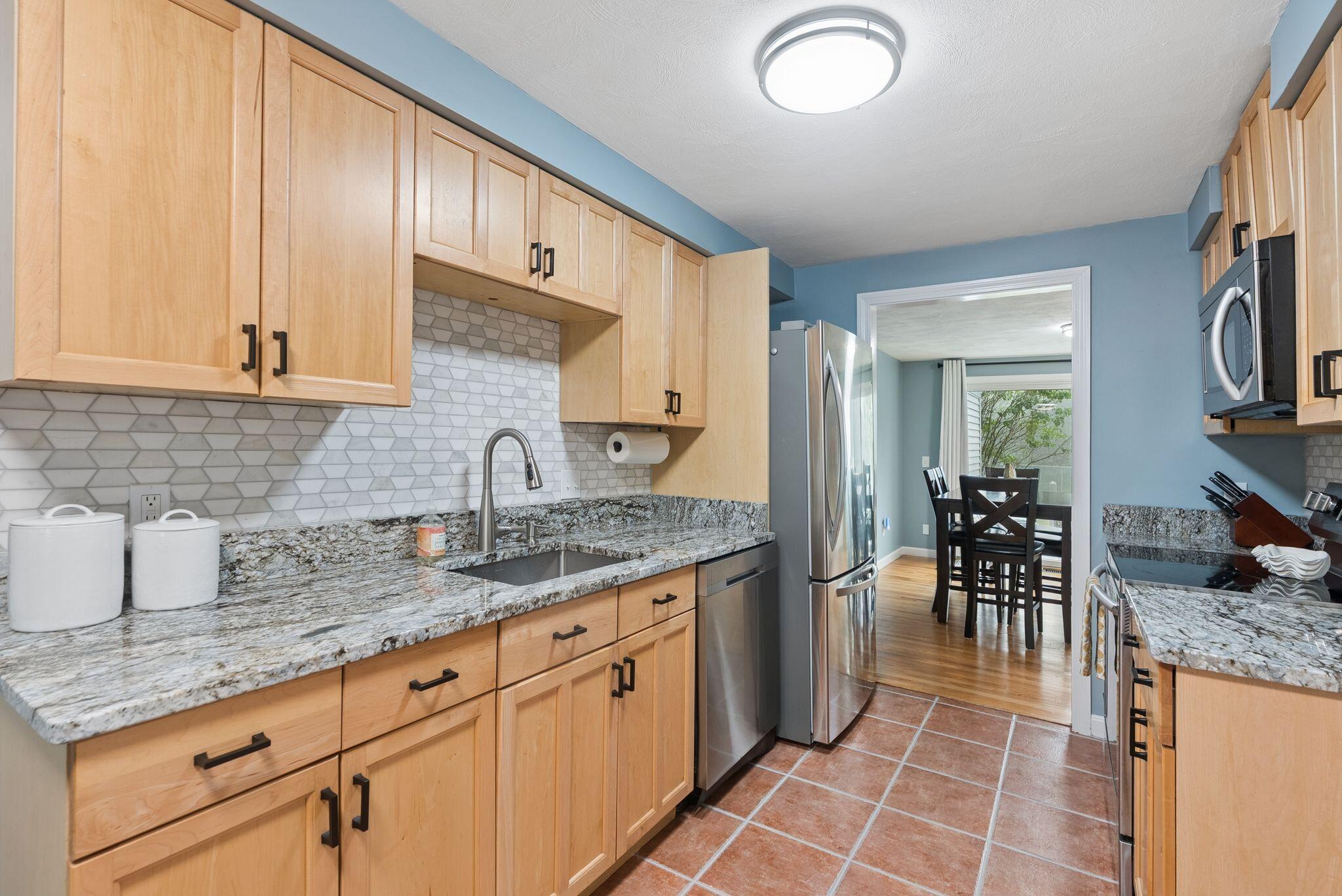 22 Black Point Road, Unit 2C Scarborough, ME 04074 - Photo 10 of 43 22 Black Point Road, Unit 2C