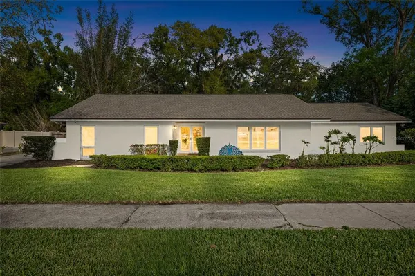 $635,000 | 631 Gillette Avenue, Temple Terrace, FL 33617