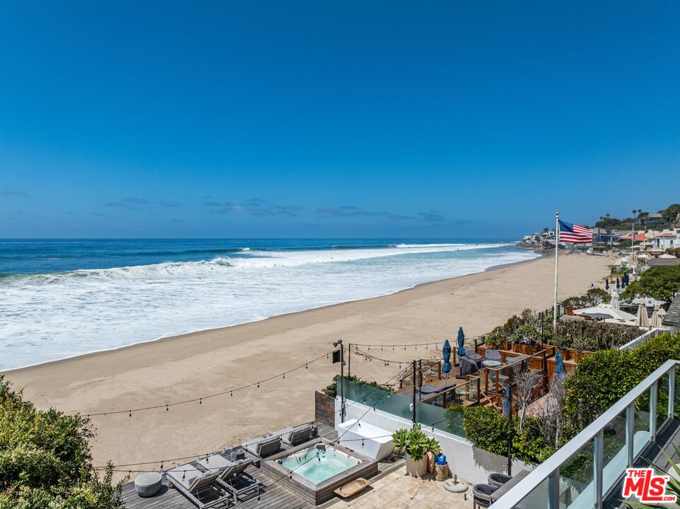 23812 Malibu Road Malibu, CA 90265 - Photo 4 of 44