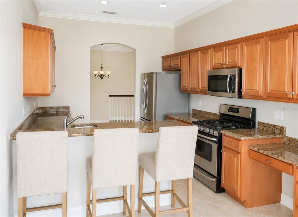 8361 Miramar Way Lakewood Ranch, FL 34202 - Photo 6 of 16