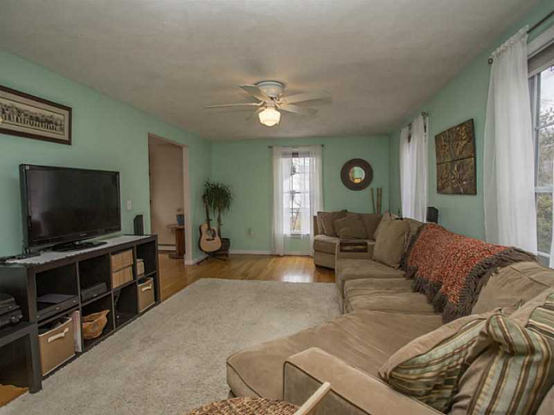 51 Scott Road Cumberland, RI 02864 - Photo 4 of 25 Living Room.
