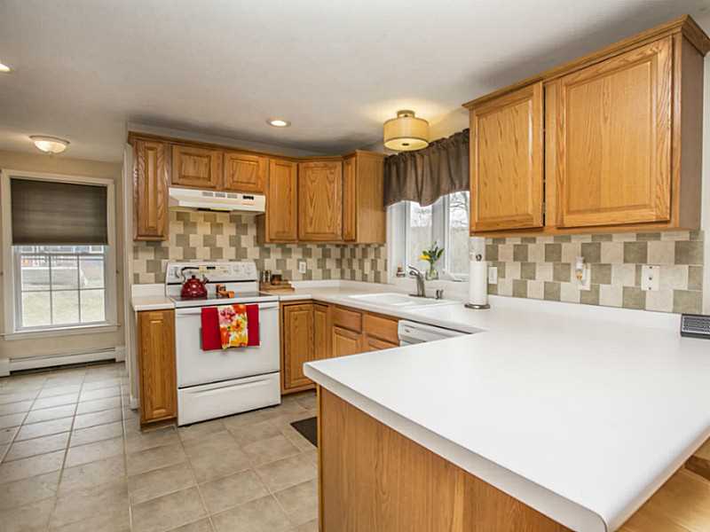 51 Scott Road Cumberland, RI 02864 - Photo 8 of 25 Kitchen.