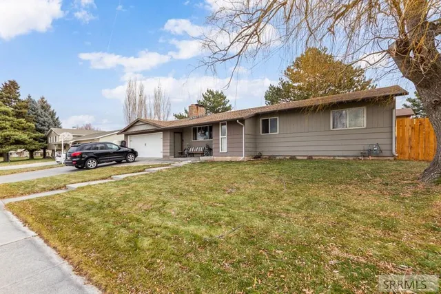 $375,000 | 138 Eastview Drive, Idaho Falls, ID 83401