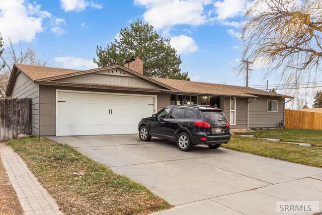 $375,000 | 138 Eastview Drive, Idaho Falls, ID 83401