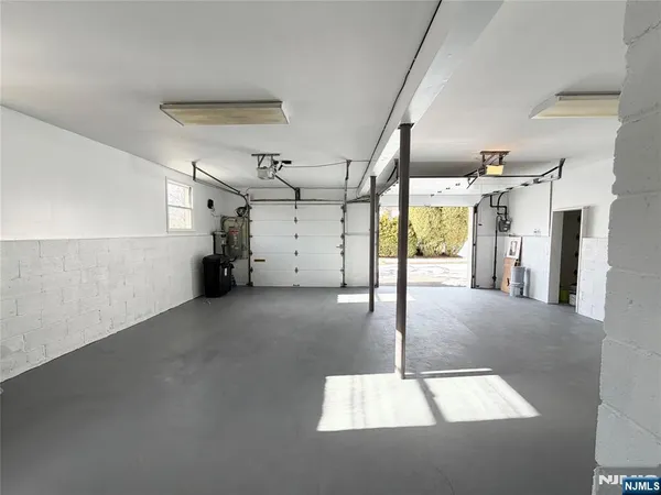 a view of a storage & utility room