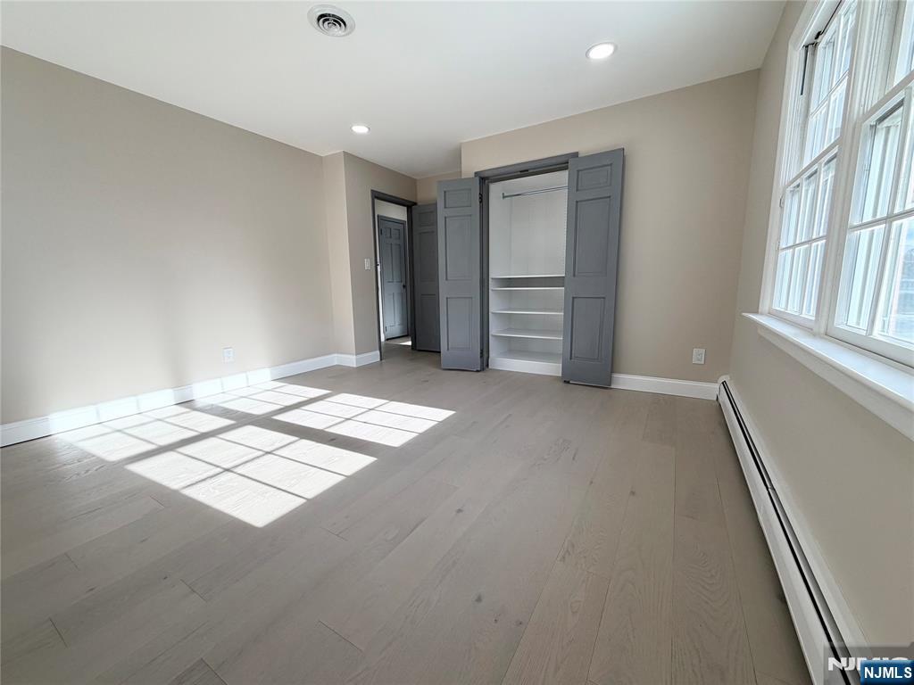 850 Ridgewood Avenue Oradell, NJ 07649 - Photo 33 of 48
