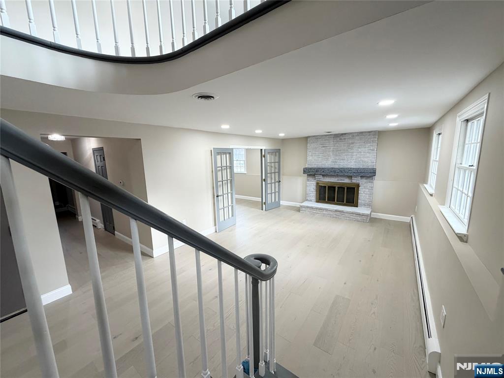 850 Ridgewood Avenue Oradell, NJ 07649 - Photo 4 of 48 a view of livingroom with kitchen