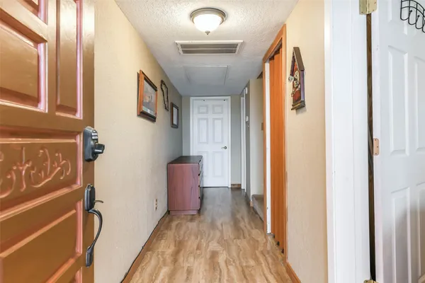 $1,600 | 411 Sailfish Avenue, Unit 104, Freeport, TX 77541