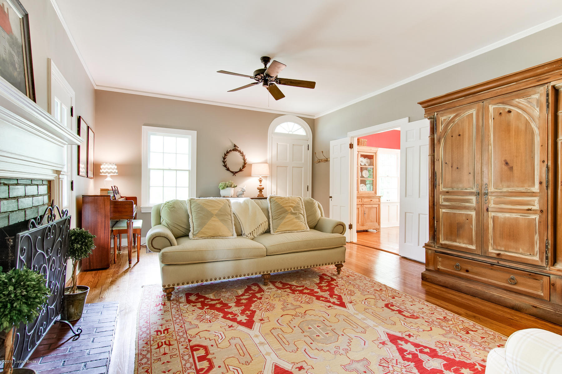 1600 Glenbrook Road Anchorage, KY 40223 - Photo 7 of 29 1600 Glenbrook-17