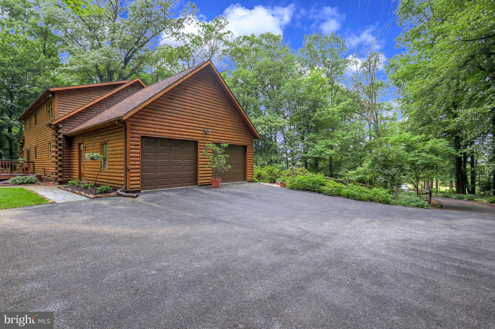 5330 Waltersdorff Road Spring Grove, PA 17362 - Photo 5 of 51