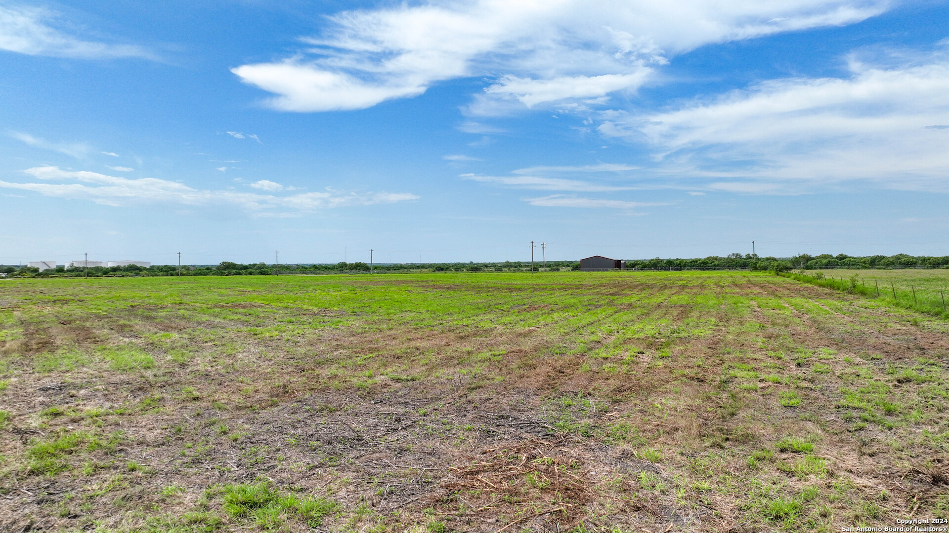 0 North I-37 Access Road Three Rivers, TX 78071 - Photo 9 of 11 a view of an ocean
