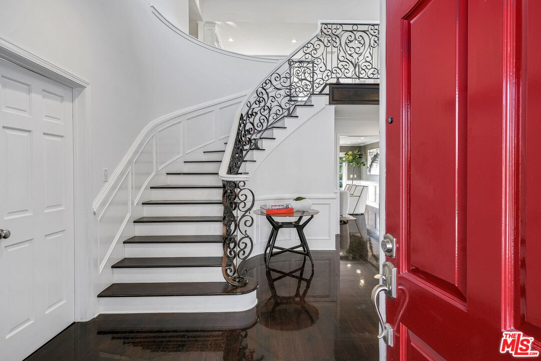 1201 Cliff Drive Newport Beach, CA 92663 - Photo 28 of 45