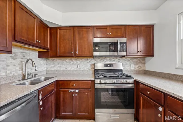 $160,000 | 7708 Tennessee Avenue, St. Louis, MO 63111