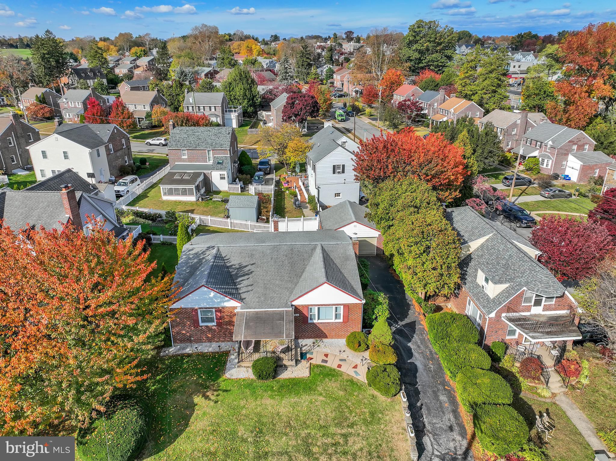 104 Gilmore Road Havertown, PA 19083 - Photo 43 of 47 an aerial view of multiple houses with yard