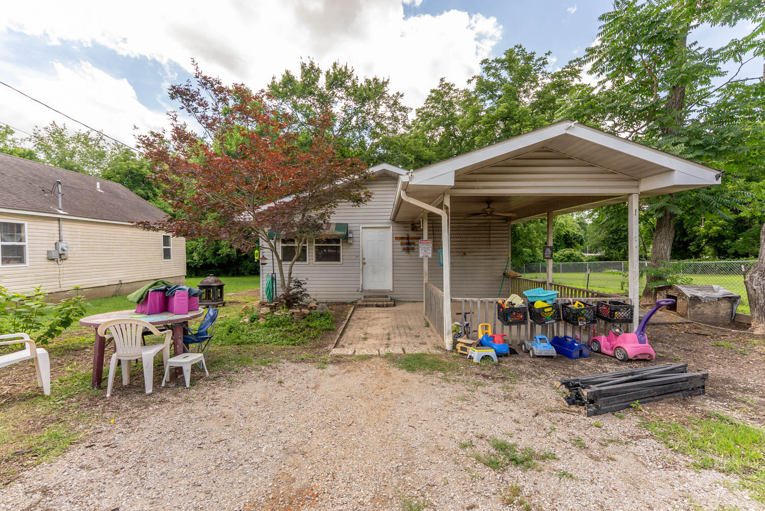 800 Waverly Road Mountain Home, AR 72653 - Photo 5 of 31 2 bed 1 bath home002