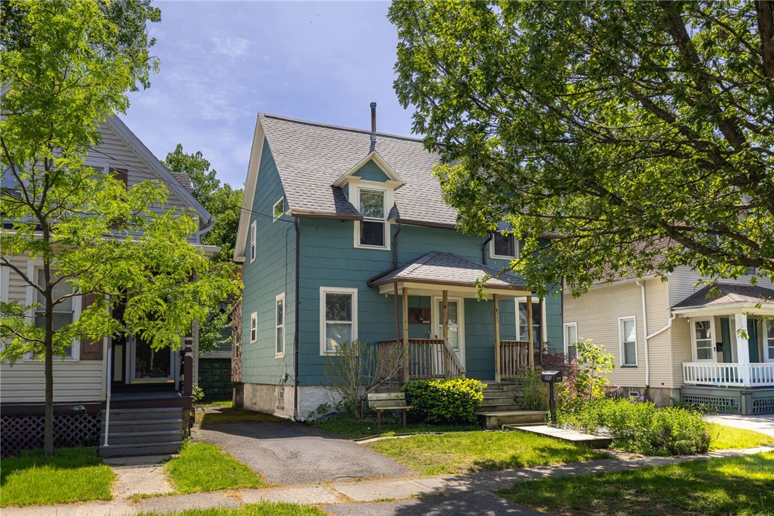 283 Breck Street Rochester, NY 14609 - Photo 2 of 22