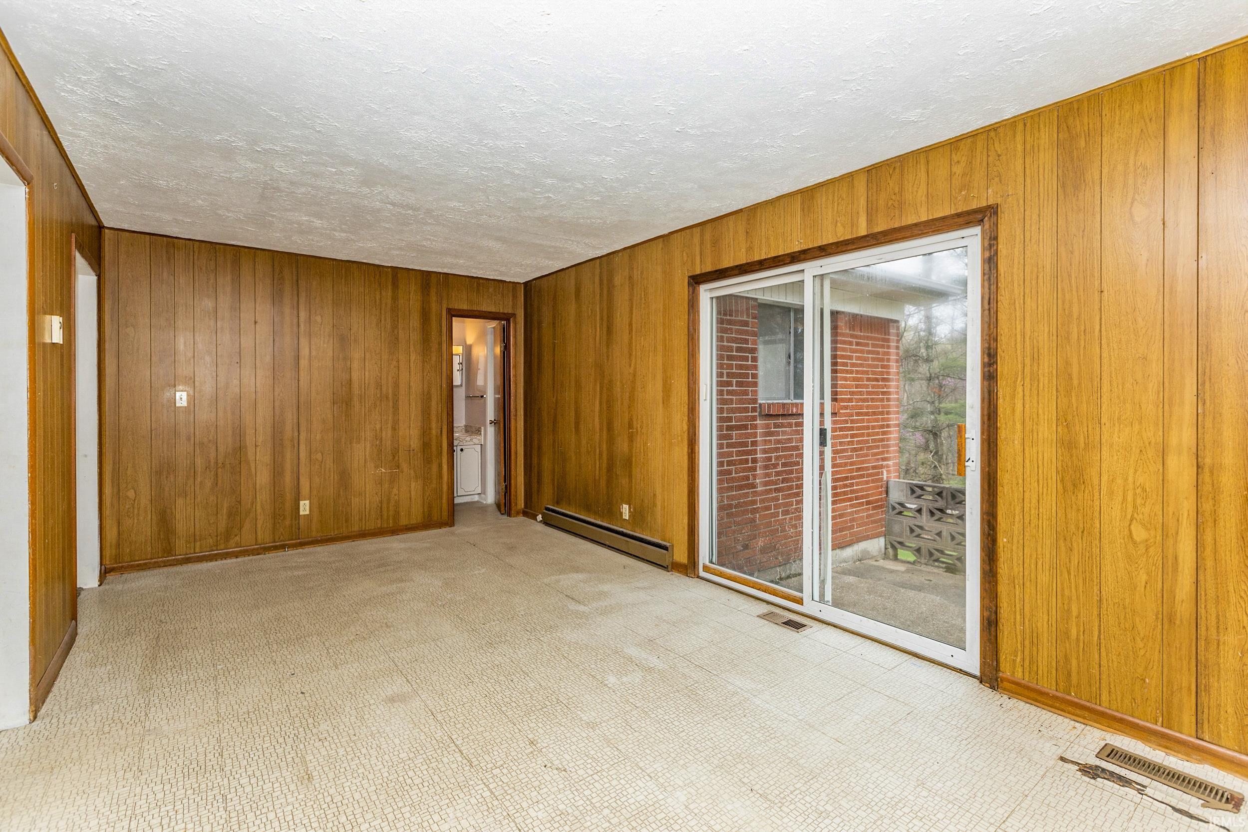 6820 East St Road Bloomington, IN 47408 - Photo 5 of 36 Gallery Image 5