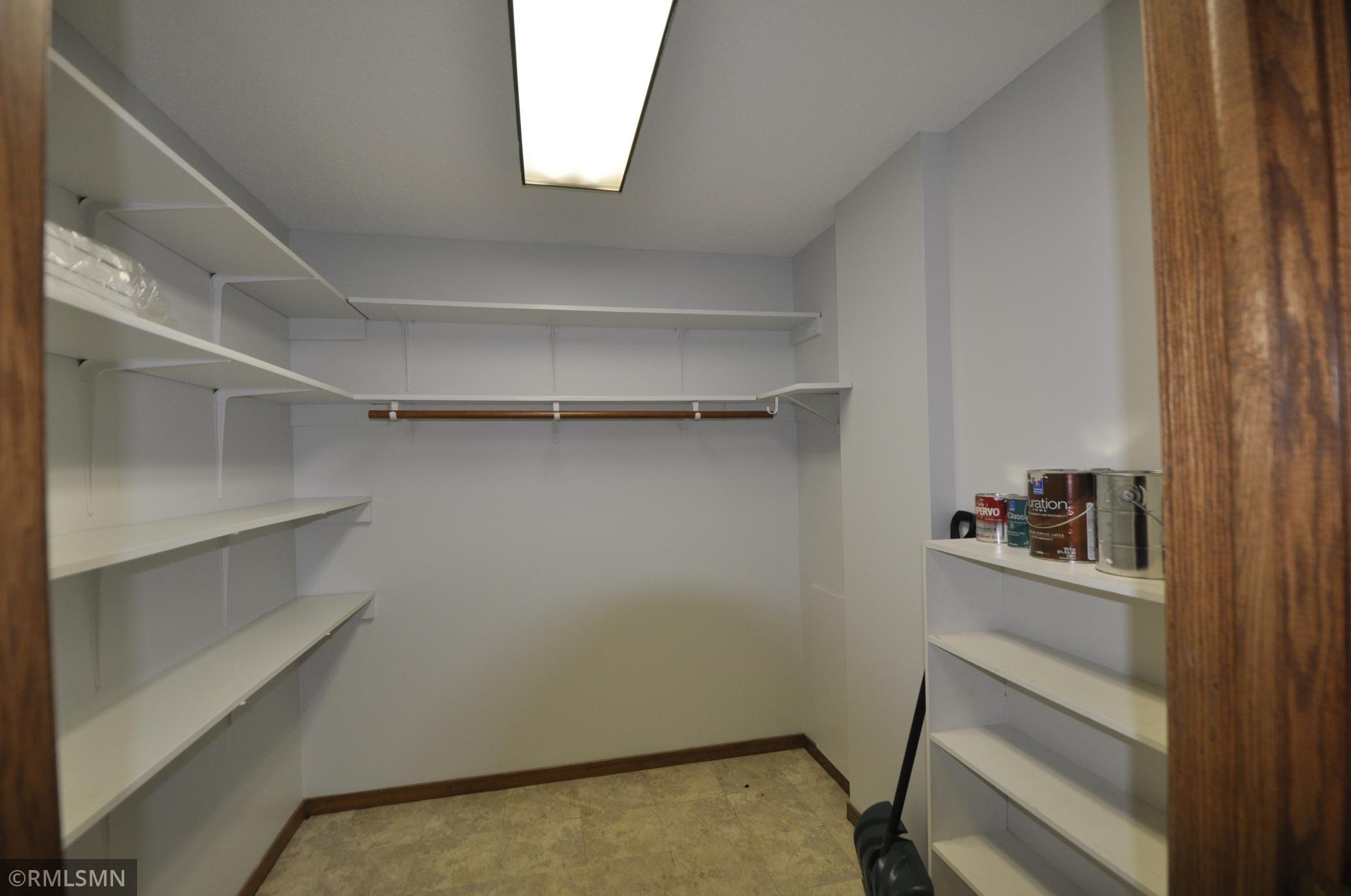 317 6th Avenue Southwest, Unit 302 Rochester, MN 55902 - Photo 19 of 29