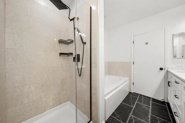 $4,500 | 1841 South Calumet Avenue, Unit T6, Chicago, IL 60616