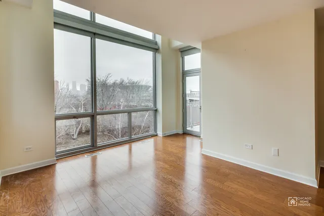 $4,500 | 1841 South Calumet Avenue, Unit T6, Chicago, IL 60616
