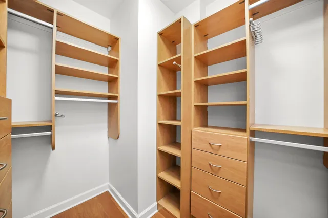 $4,500 | 1841 South Calumet Avenue, Unit T6, Chicago, IL 60616