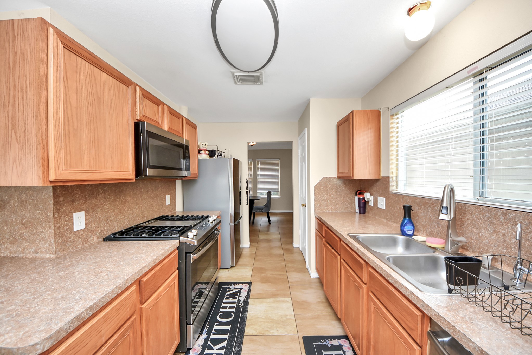 20626 Sycamore Crest Lane Katy, TX 77449 - Photo 7 of 39