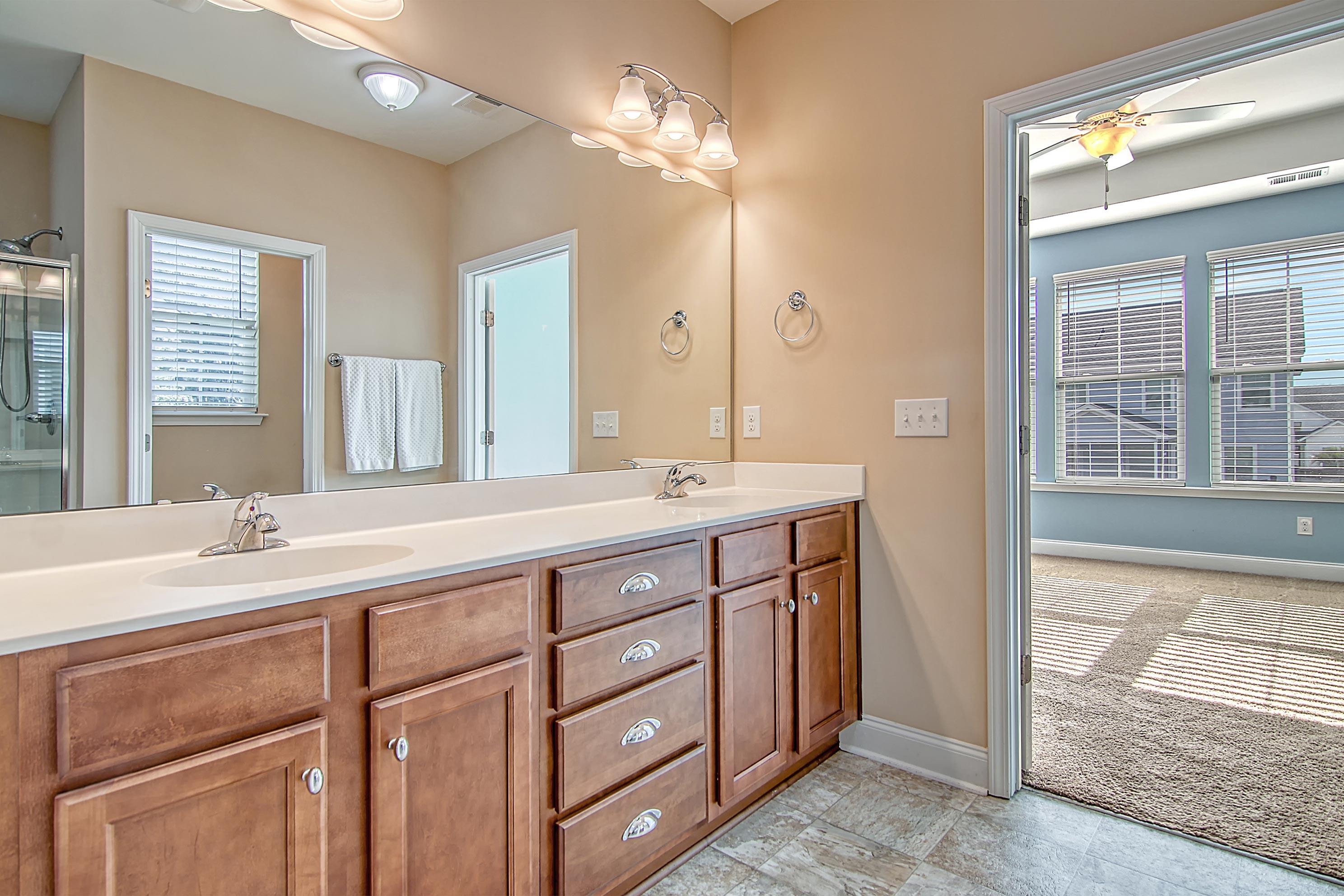 407 Ambergate Lane Moncks Corner, SC 29461 - Photo 19 of 41 CREM_407 Ambergate_028