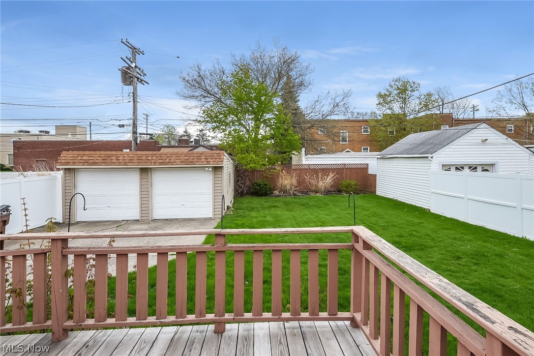 6385 Stanbury Road Parma, OH 44129 - Photo 29 of 35