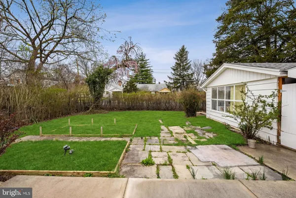 $3,750 | 318 Ewing Street, Princeton, NJ 08540