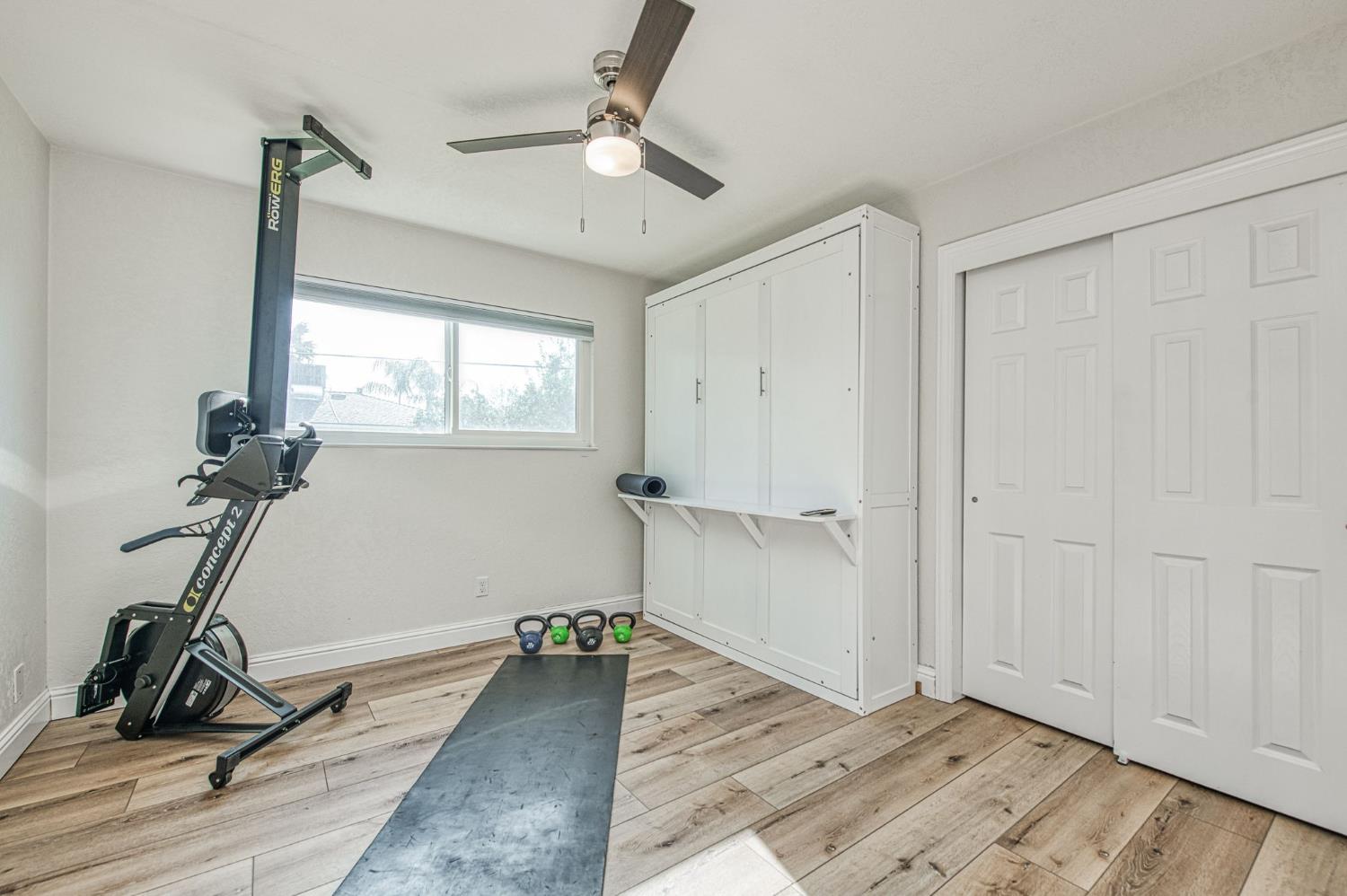 142 9th Street Clovis, CA 93612 - Photo 18 of 28