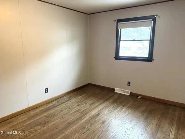 $2,500 | 10 Willey Street, Albany, NY 12203