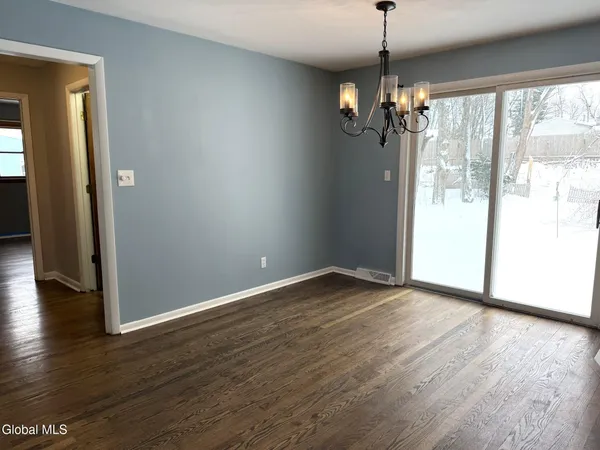 $2,500 | 10 Willey Street, Albany, NY 12203